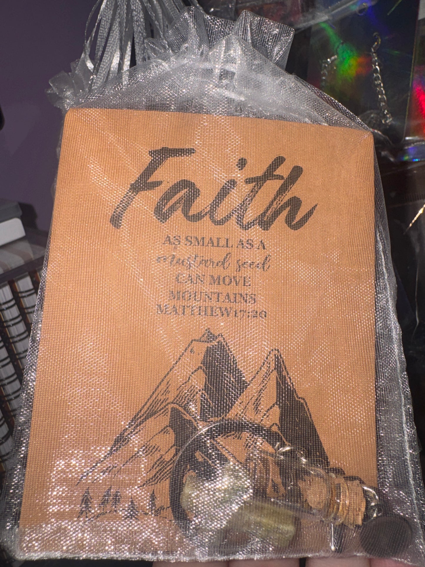 Mustard Seed "Faith Can Move Mountains" Keychain Gift Set